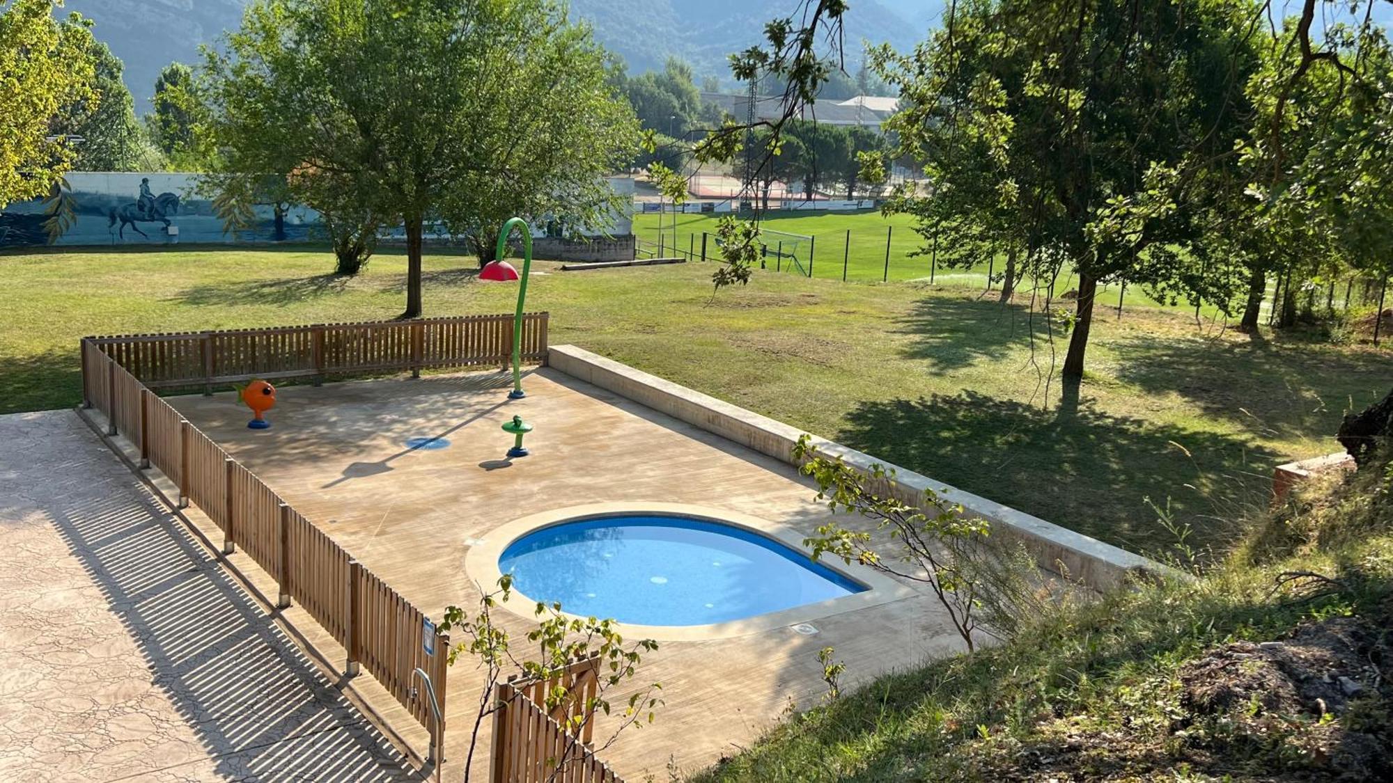 Apartament Acollidor Al Bergueda 6P Sant Jordi de Cercs Exteriér fotografie